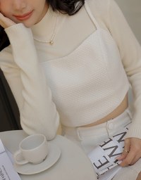 Back-tie Strap Cami Top