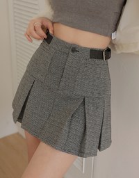 Side Belted Pleated Skirt