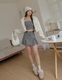 Side Belted Pleated Skirt