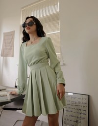 Sweet Square Neck Pleated Mini Dress
