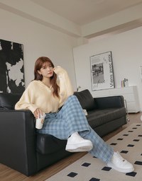 Crew Neck Puff Sleeve Knit Top