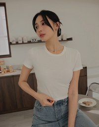 Solid Color Ribbed Crop Top