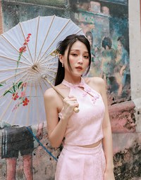 【HXA Design】 Satin Floral Embroidery Halter Cheongsam Qipao Top H02