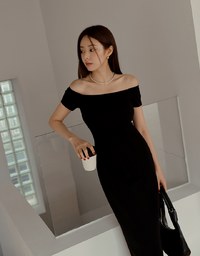 AIRY HOURGLASS Cooling Bra Padded Off Shoulder Midi Dress