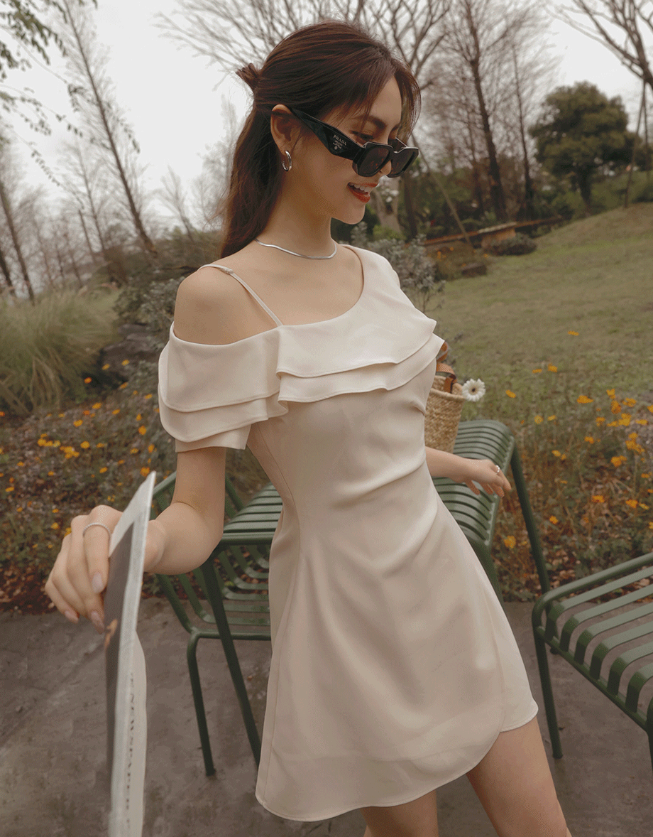 One Shoulder Layered Ruffle Short Dress