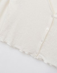【HXA Design】Embossed Ruffle Trimmed Button Up Top H06
