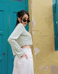 【HXA Design】Embossed Ruffle Trimmed Button Up Top H06