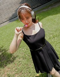 Preppy Style Pleated Cami Mini Dress Made of Suit Fabric (With Belt)