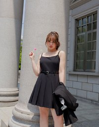 Preppy Style Pleated Cami Mini Dress Made of Suit Fabric (With Belt)