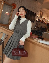 V Neck Woolen Pleated Vest Mini Dress