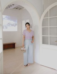 Jeans Denim Wide Leg Pants with Raw Hem and Patch Pockets