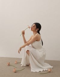 Elegant Halter Neck Pleated Padded Maxi Dress with Side Slit and Flowy Hem