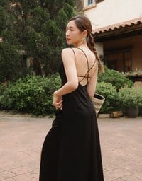 【GUT GUT Design】 Deep V Double Strap Cross Back Slit Padded Maxi Dress