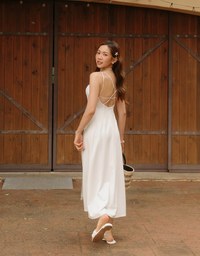 【GUT GUT Design】 Deep V Double Strap Cross Back Slit Padded Maxi Dress
