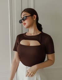 Front Cut Out Detail Fitted Knit Padded Top