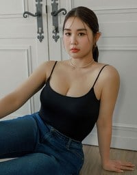 Basic Cooling Fabric Fitted Spaghetti Strap Camisole Bra Top