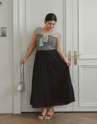 Flowy Polka Dot Tiered Maxi Skirt