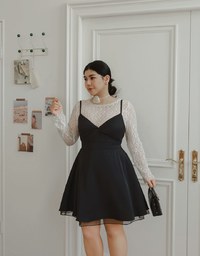 Spaghetti Strap V Neck Twist Detail Flowy Padded Mini Dress