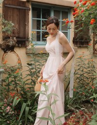 【GUT GUT Design】 Deep V Backless Strappy Striped Padded Maxi Dress