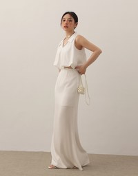 Sleeveless Bubble Hem Top With Collar Detail