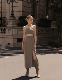 2 Way Strapless Padded Tube Maxi Dress with Zipper Cut Out Waist