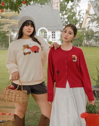 【DINOTAENG】Fluffy Embroidery Graphic Sweatshirt