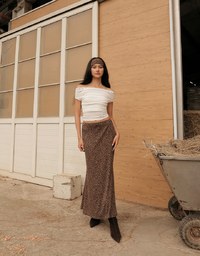 Off Shoulder Studded Detail Crop Fitted Top