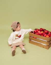 【DINOTAENG】 Fluffy Embroidery Graphic Sweatshirt ( Kids)