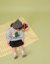 【DINOTAENG】 Fluffy Embroidery Graphic Sweatshirt ( Kids)