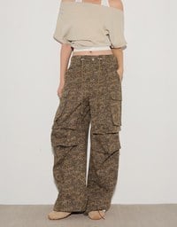 Drawstring Waist Wide Leg Cargo Pants (Camo Print/Leopard Print)