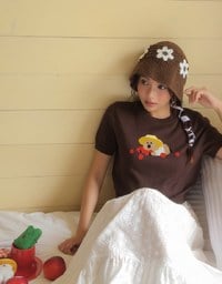【DINOTAENG】Graphic Short Sleeve Knit Crop Top