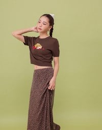 【DINOTAENG】Graphic Short Sleeve Knit Crop Top