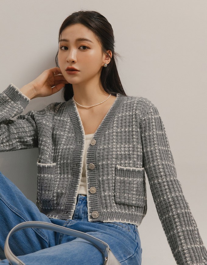 【 VINTAGE 】 Classic Tweed Knit Cardigan Classic Tweed Knit Cardigan With Button Closure - AIR SPACE